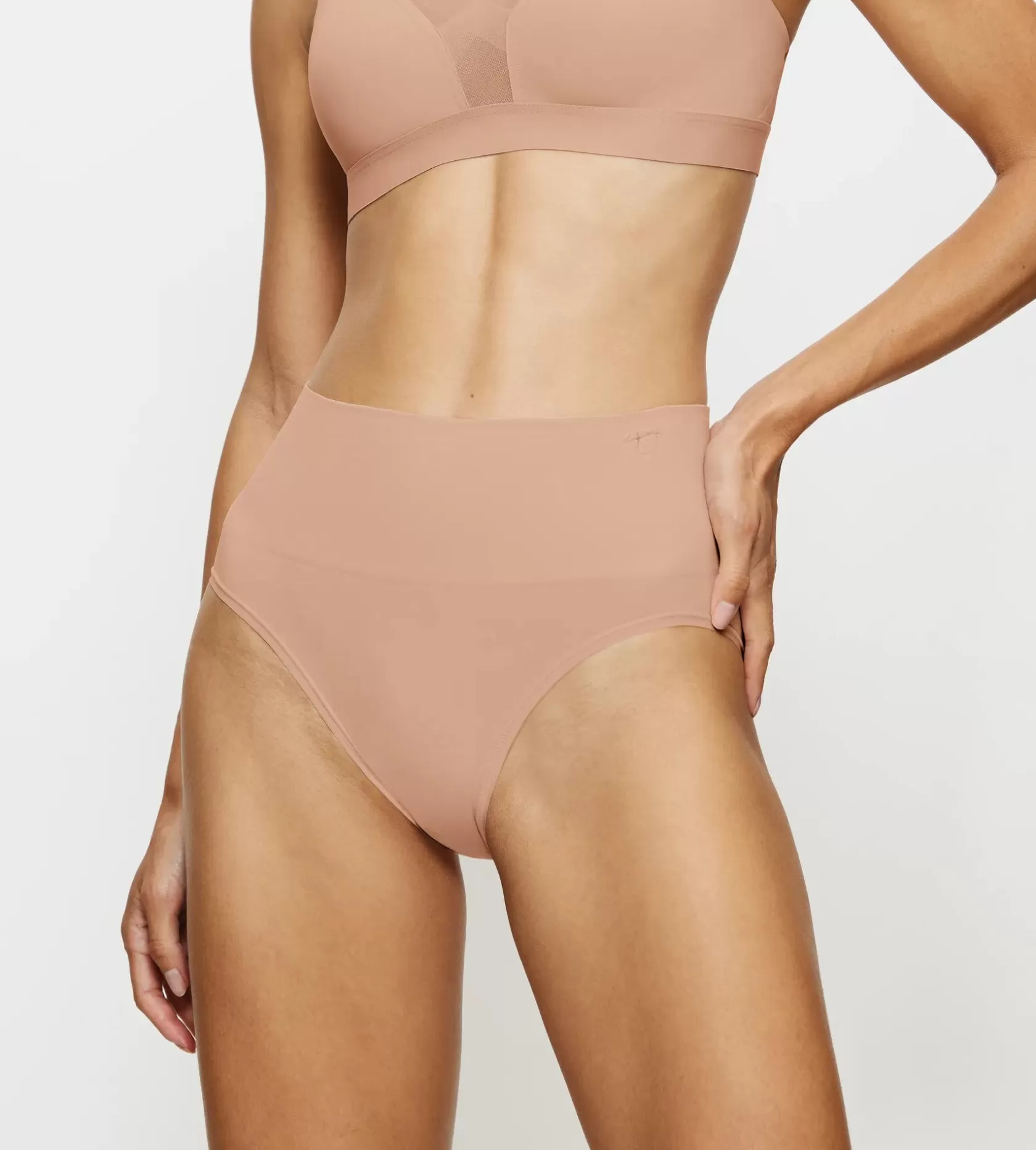 Maxi Trusse | Shapewear Trusser>Triumph SOFT SCULPT NeutralBeige